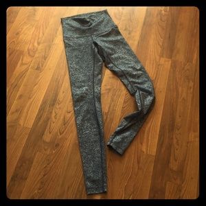 Lululemon yoga pants 🧘🏼‍♀️
